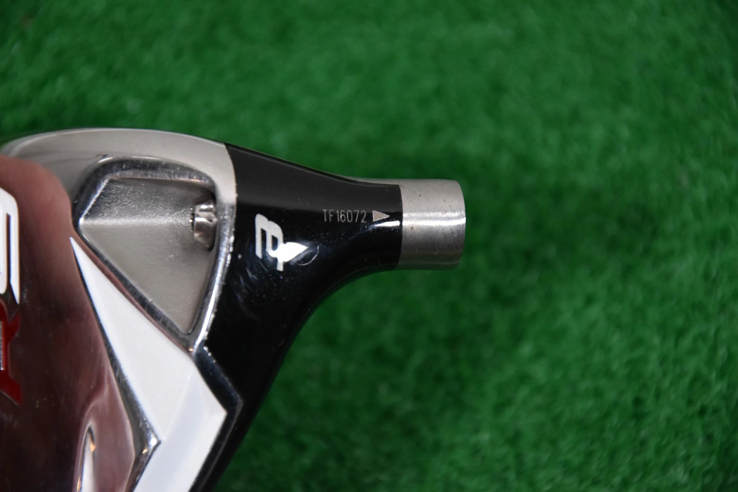 Taylormade R9 Tour Issue 3-Wood 15° (Head Only) - Image 4